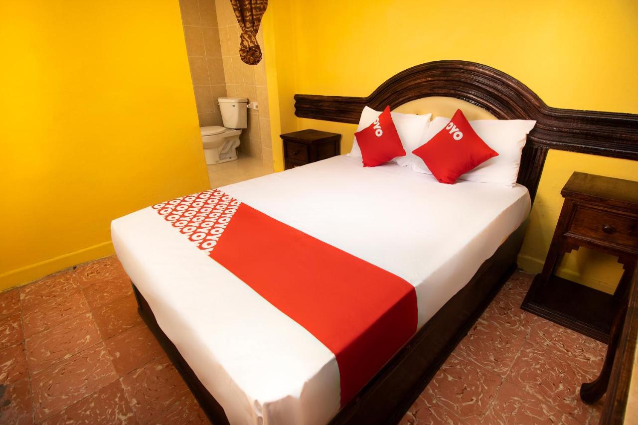 Hotel Casa De Huespedes Hidalgo Tehuacan Bagian luar foto
