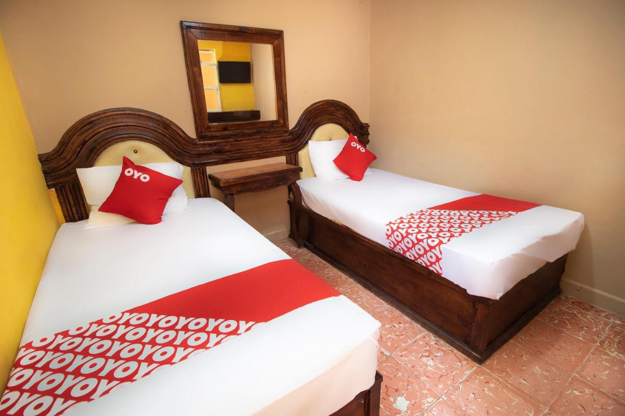 Hotel Casa De Huespedes Hidalgo Tehuacan Bagian luar foto