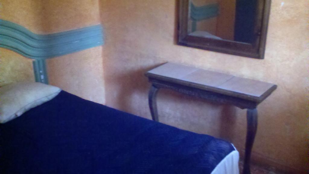 Hotel Casa De Huespedes Hidalgo Tehuacan Ruang foto