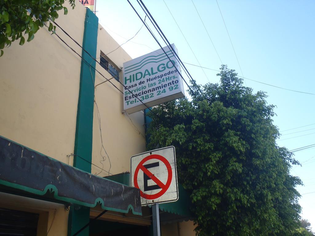 Hotel Casa De Huespedes Hidalgo Tehuacan Bagian luar foto