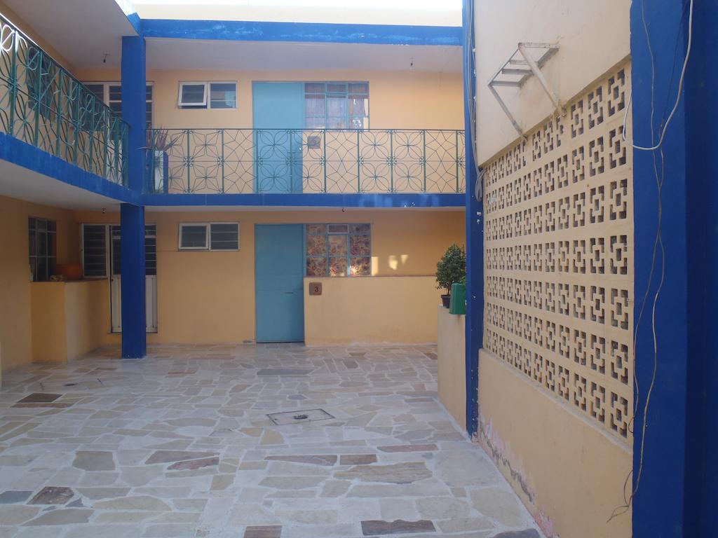 Hotel Casa De Huespedes Hidalgo Tehuacan Bagian luar foto